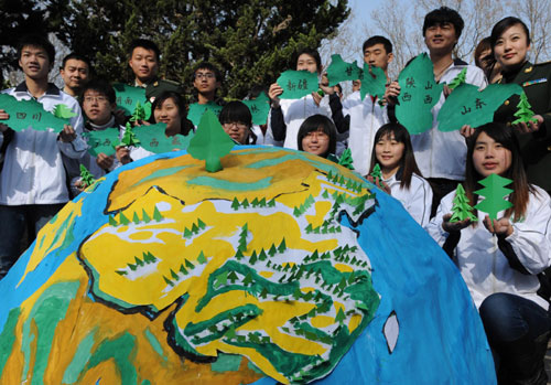 Volunteers build green 'China Dream'