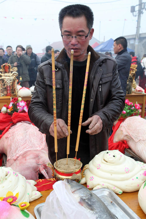 Fishermen mark 2013 Tianheng Sea Ritual