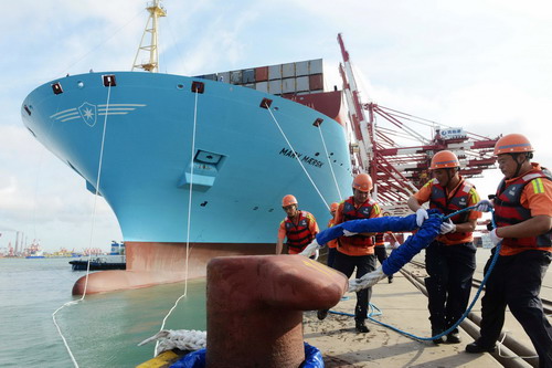 <EM>Mary Maersk</EM> maiden voyage reaches Qingdao Port