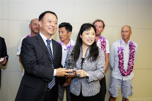 <EM>Qingdao China</EM> promotes trade and sailing sport in Singapore
