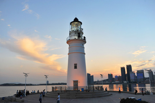 The beauty of Qingdao's coastal skyline
