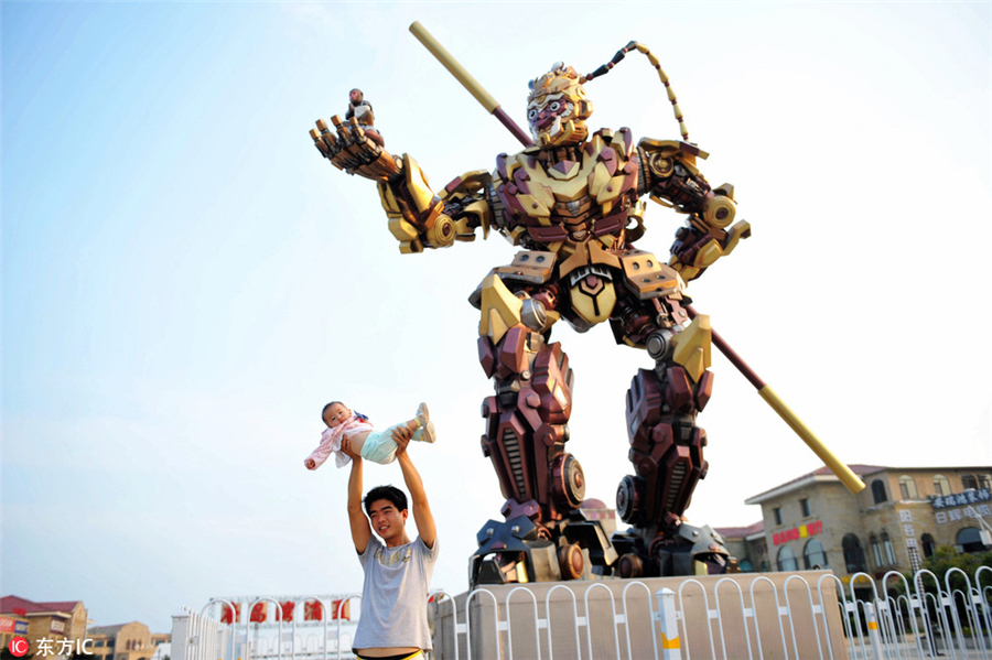 Robot Monkey King takes over Qingdao